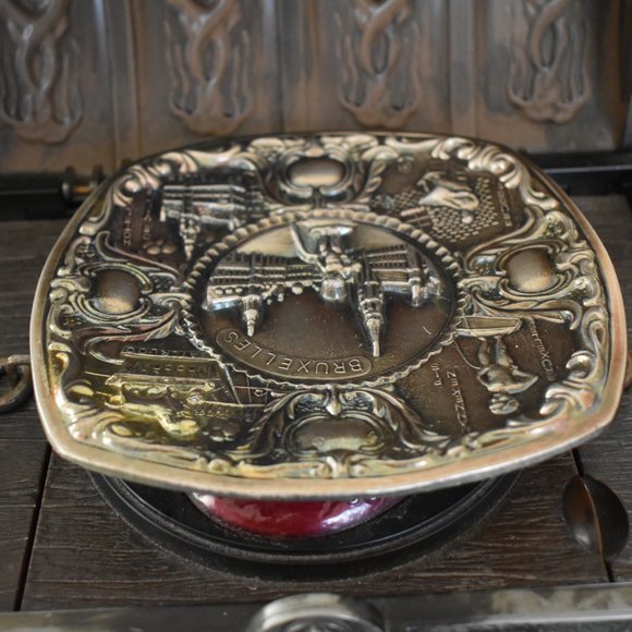 Vintage antique 3D ART WALL HANGING PLATE Brussels and its monuments - Picture 5 of 10